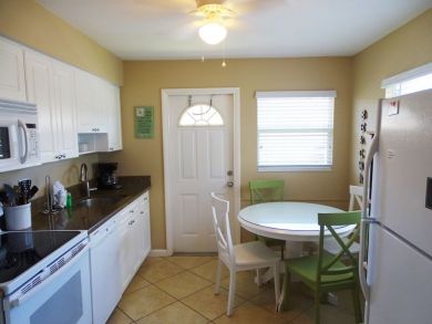 Siesta Key Beach Cottage For Rent- Two Bedrom One Bathroom